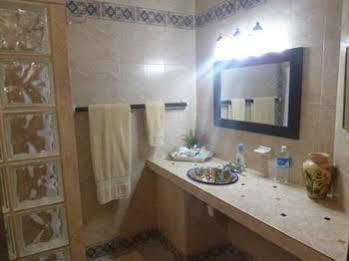 Baldwin'S Guest House كوزوميل المظهر الخارجي الصورة